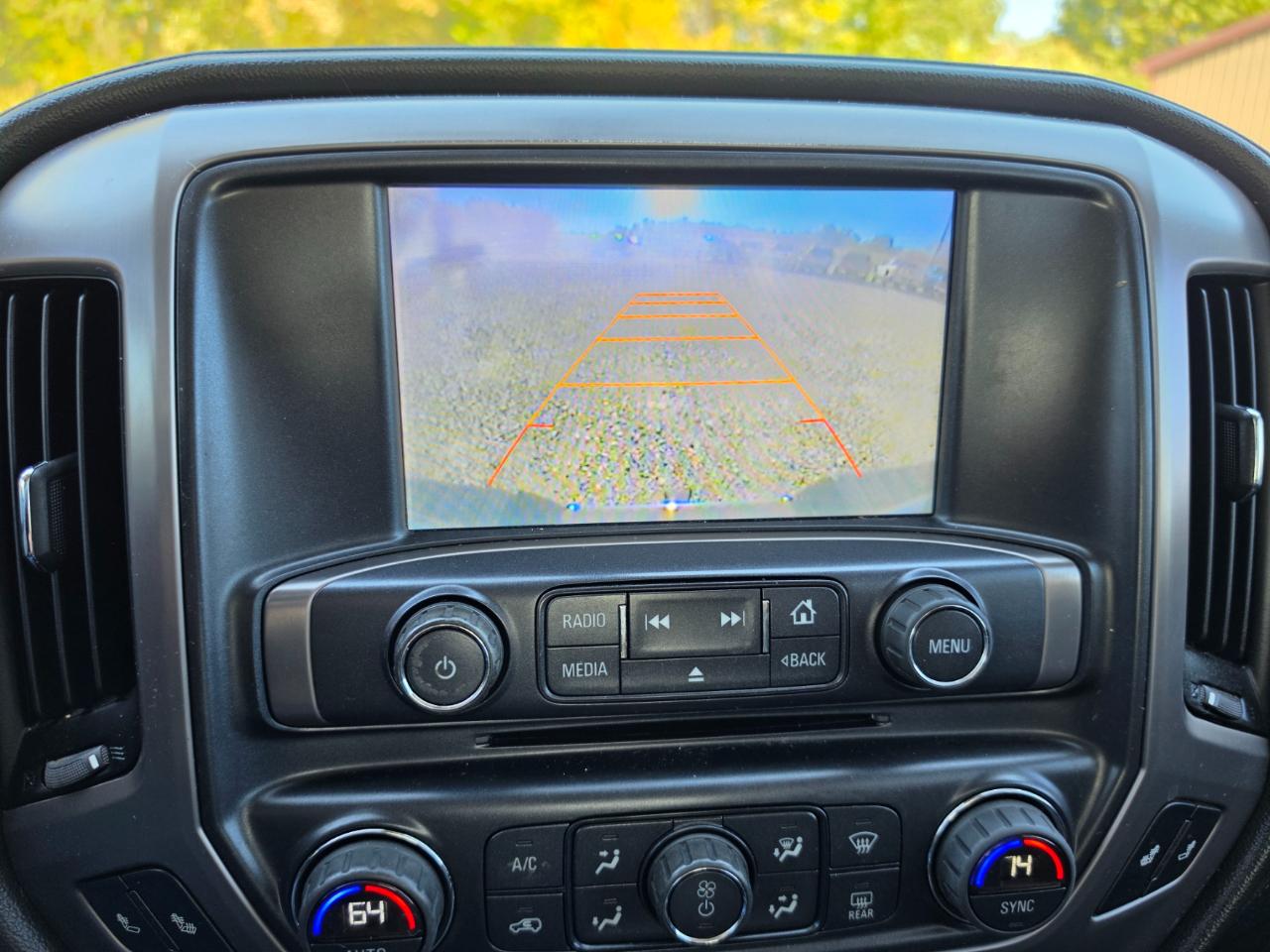 GMC Sierra 2500HD SLE Crew Cab 4WD 2015