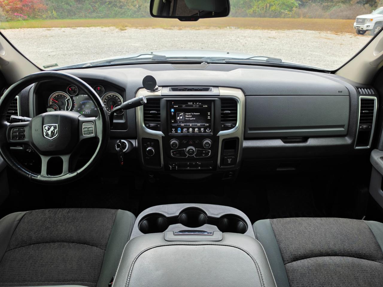 RAM 3500 Big Horn Mega Cab 4WD 2013