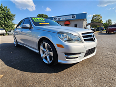 2014 Mercedes-Benz C-Class  2014 Mercedes-Benz C-Class