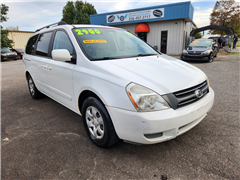 2008 Kia Sedona  2008 Kia Sedona