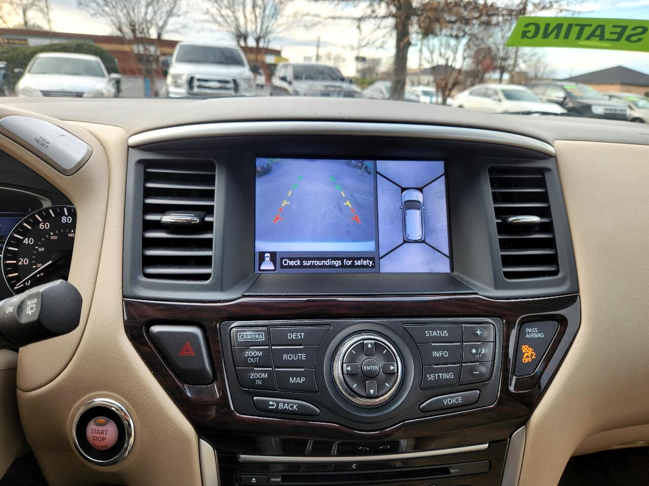 Nissan Pathfinder SL 2WD 2014