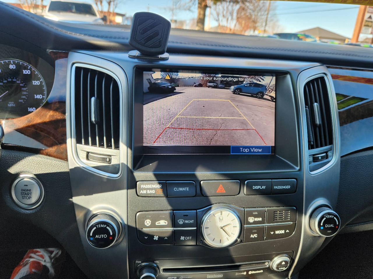 Hyundai Equus Signature 2012