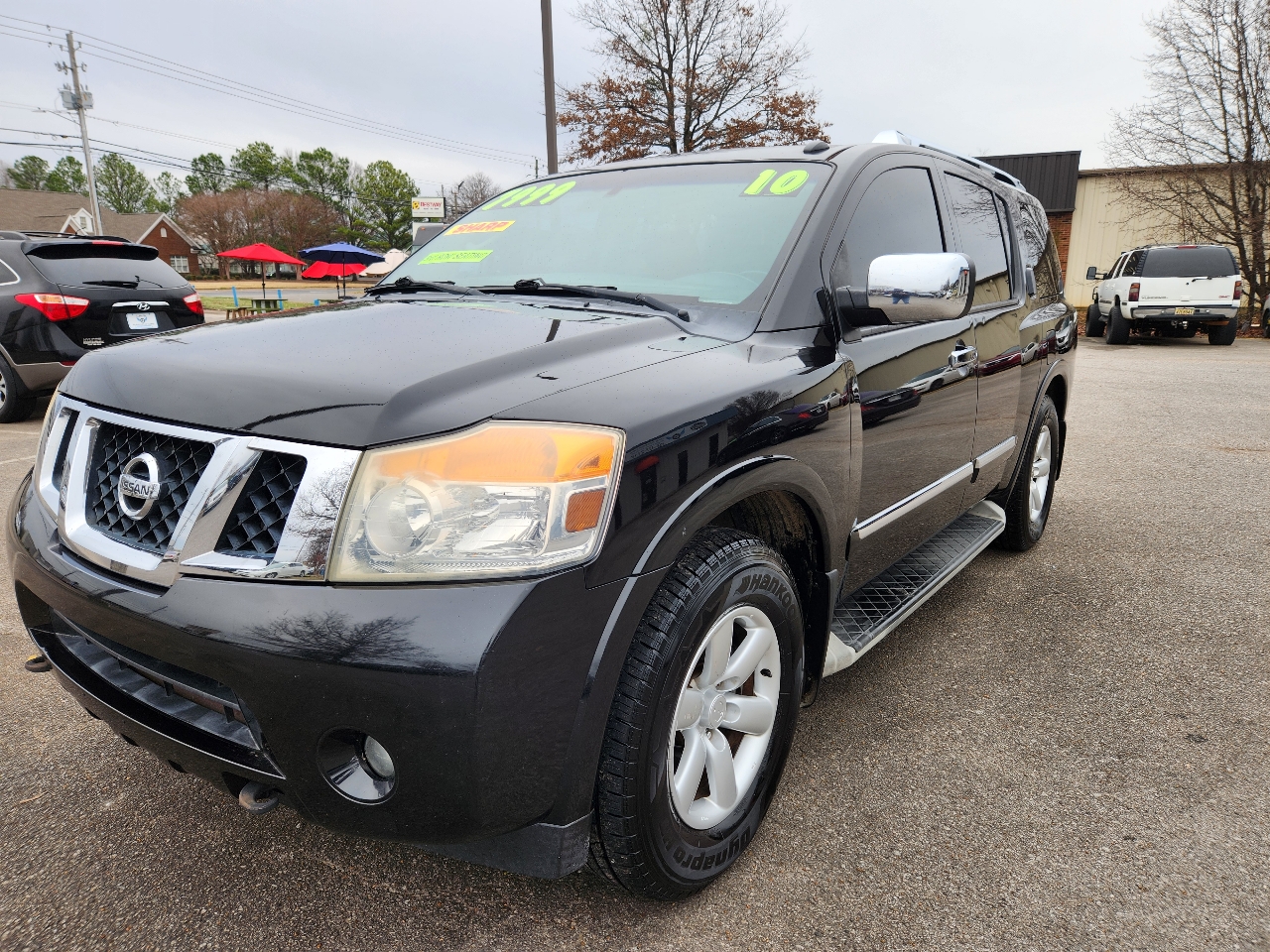 Nissan Armada SE 2WD 2010