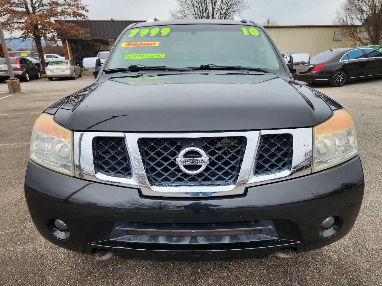 Nissan Armada SE 2WD 2010