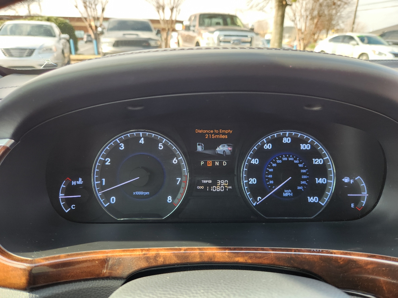 Hyundai Equus Signature 2012