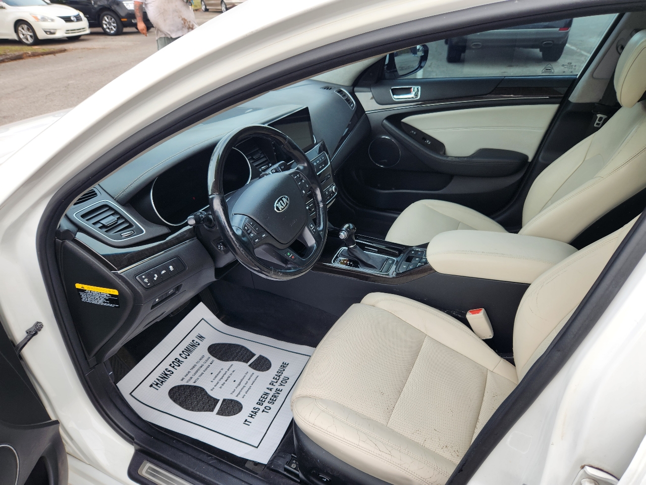 Kia Cadenza Premium 2015