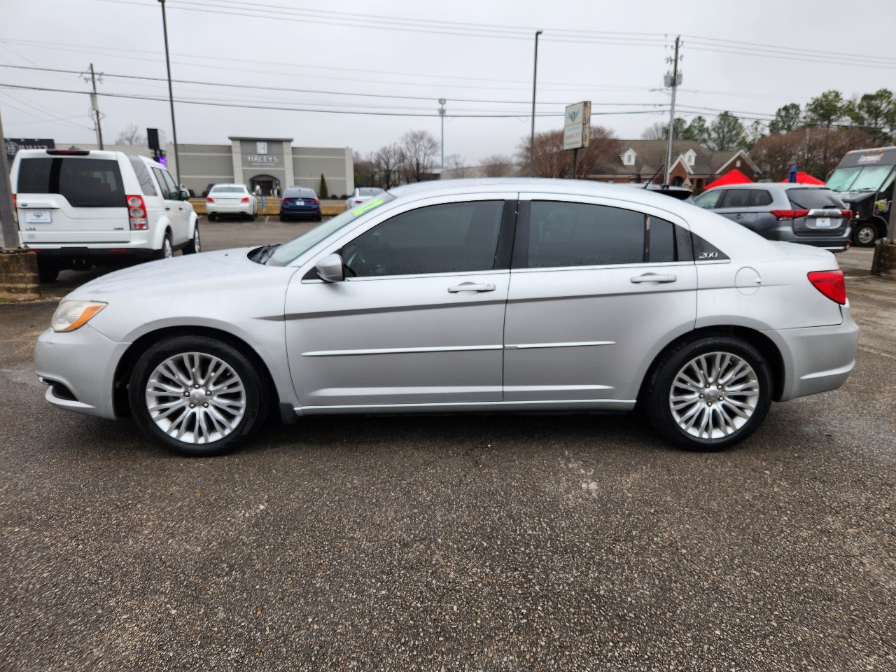Chrysler 200 LX 2012