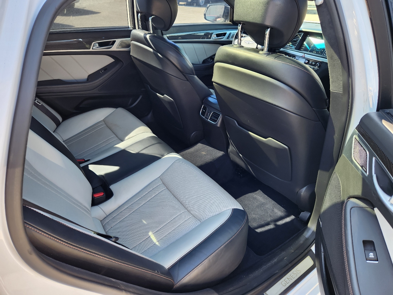 Genesis G80 3.3T Sport 2018