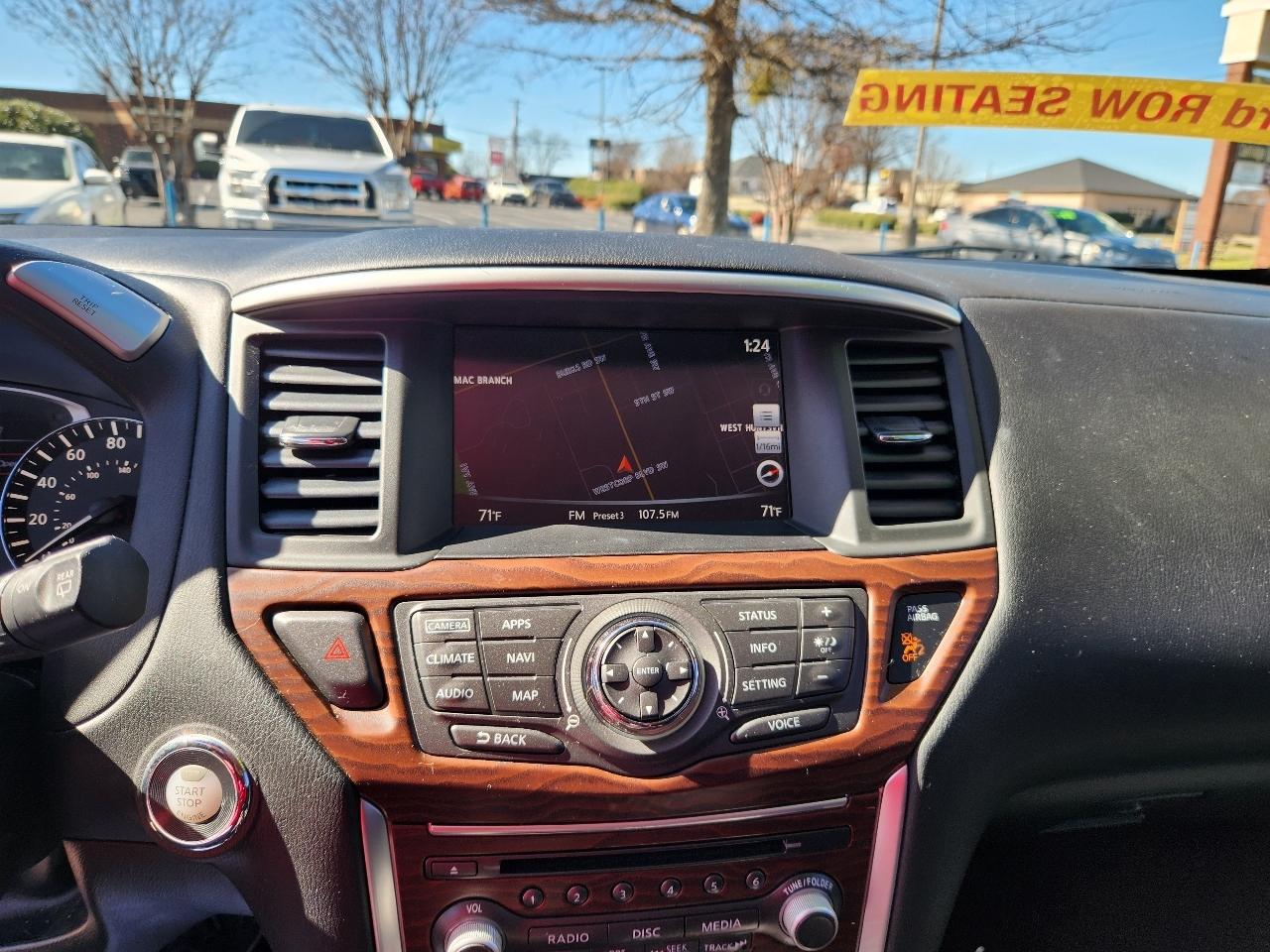 Nissan Pathfinder Platinum 4WD 2017