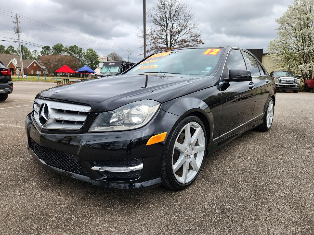 Mercedes-Benz C-Class C300 4MATIC Luxury Sedan 2012