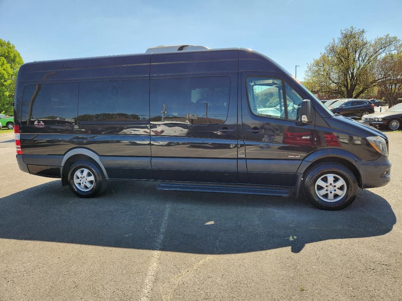 Mercedes-Benz Sprinter 2500 Passenger Van High Roof 170-in. WB 2015