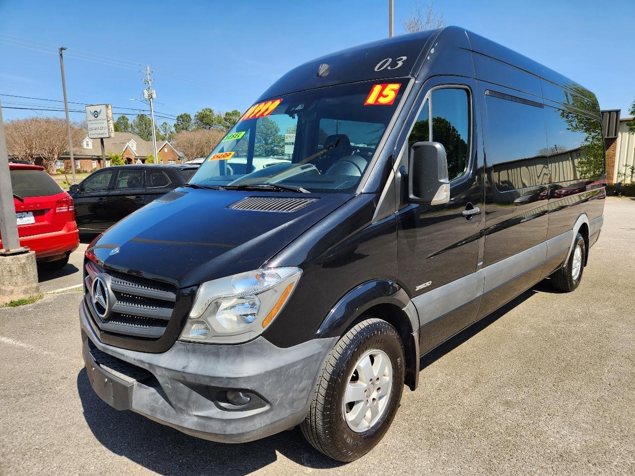 Mercedes-Benz Sprinter 2500 Passenger Van High Roof 170-in. WB 2015