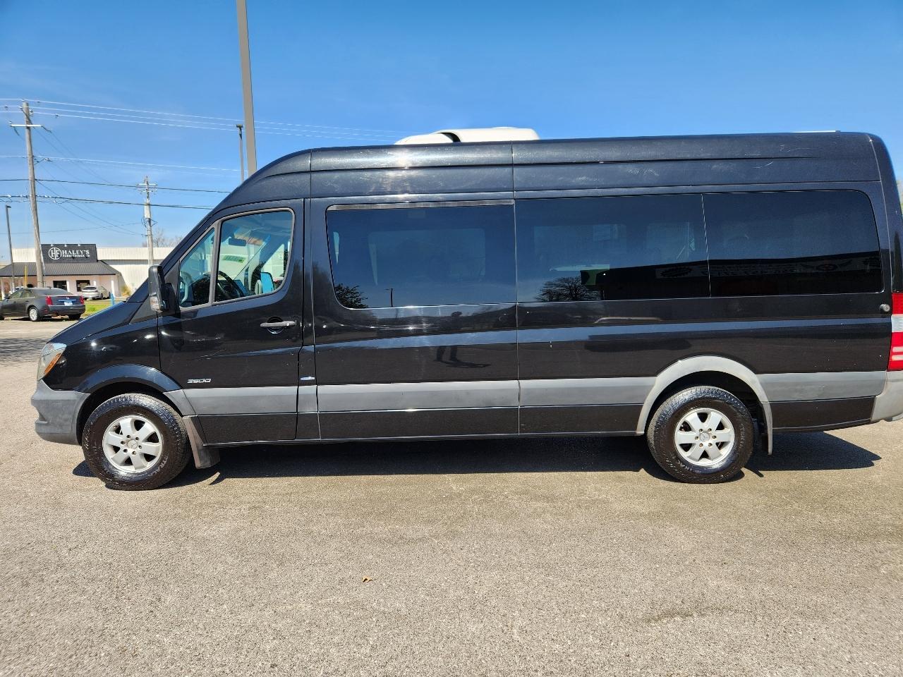 Mercedes-Benz Sprinter 2500 Passenger Van High Roof 170-in. WB 2015