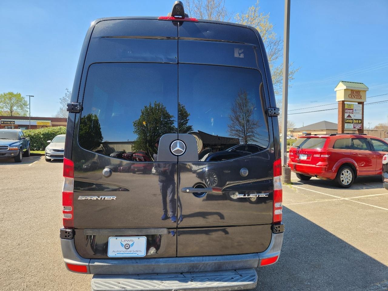 Mercedes-Benz Sprinter 2500 Passenger Van High Roof 170-in. WB 2015