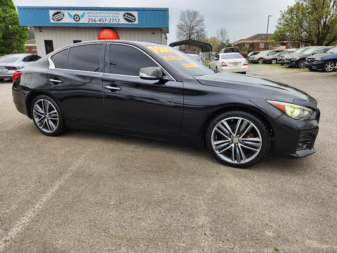 Infiniti Q50 Premium AWD 2014