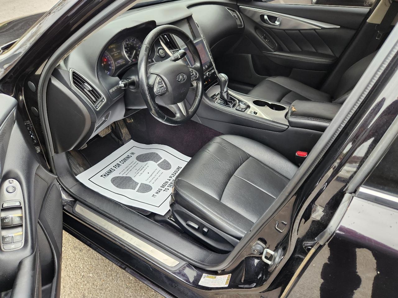 Infiniti Q50 Premium AWD 2014