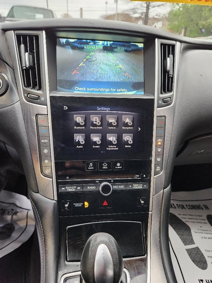 Infiniti Q50 Premium AWD 2014