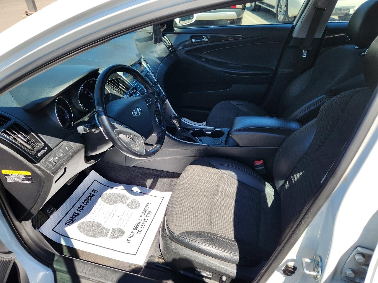 Hyundai Sonata SE 2.0L TGDI 2014