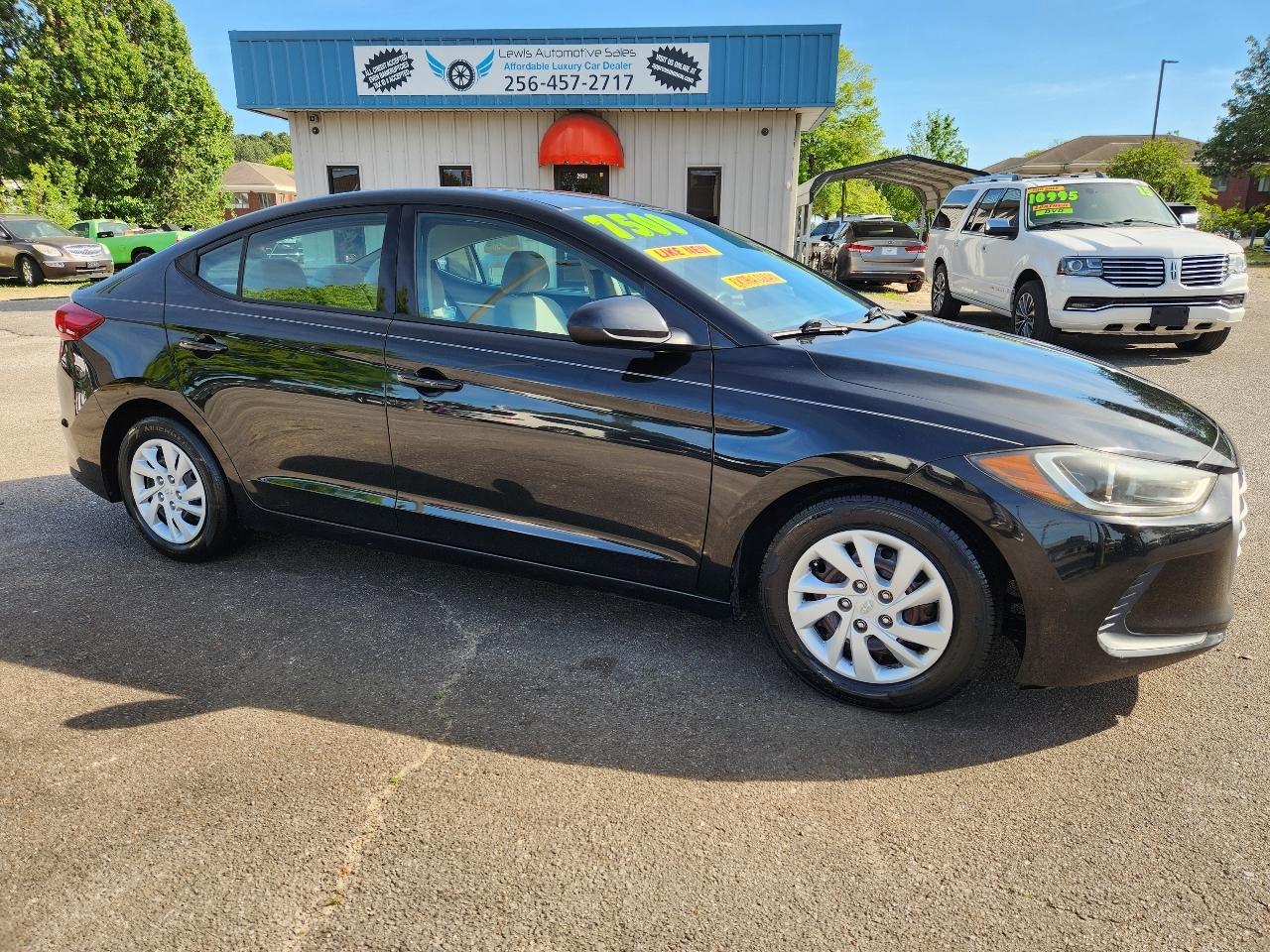 Hyundai Elantra SE 6AT 2017