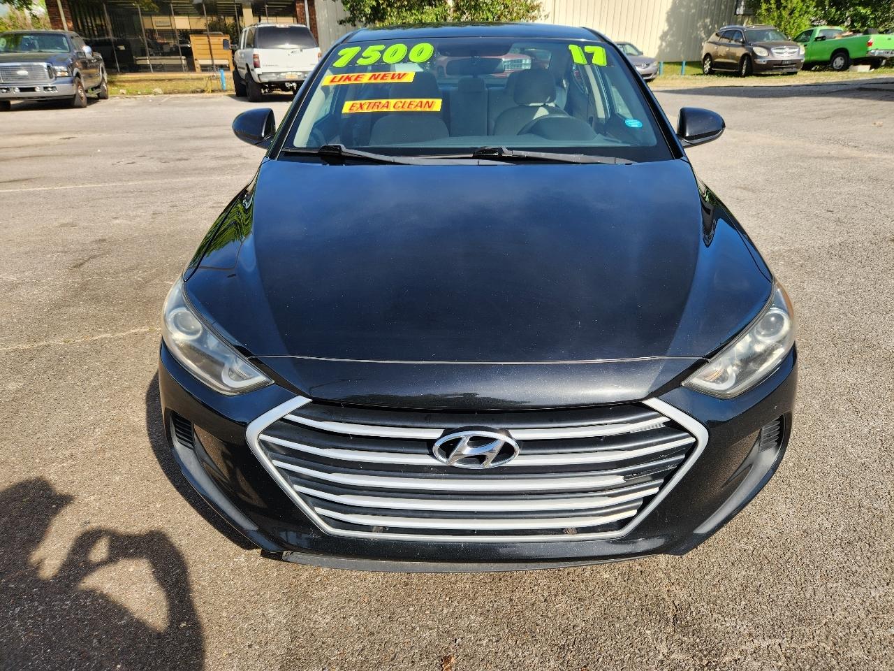 Hyundai Elantra SE 6AT 2017