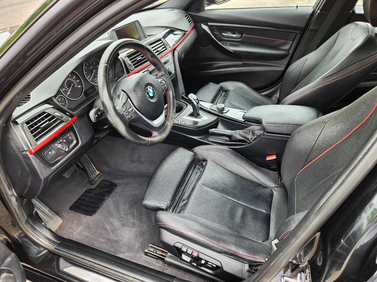 BMW 3-Series 328i Sedan 2012