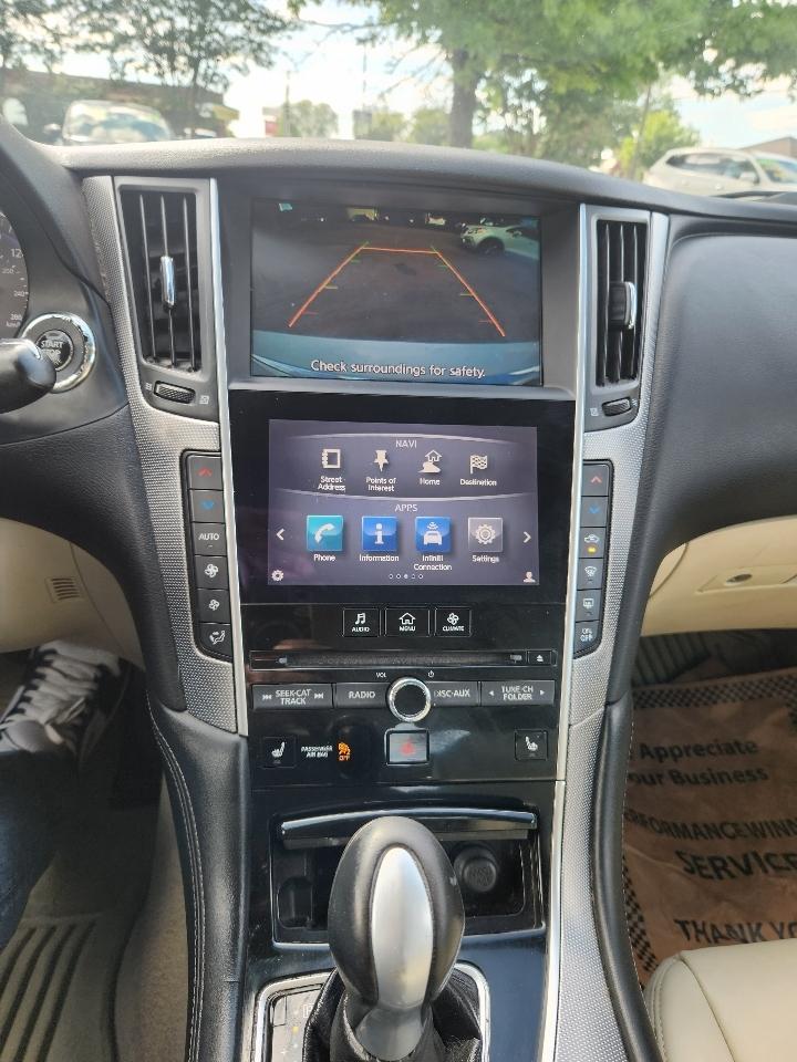 Infiniti Q50 Base AWD 2015