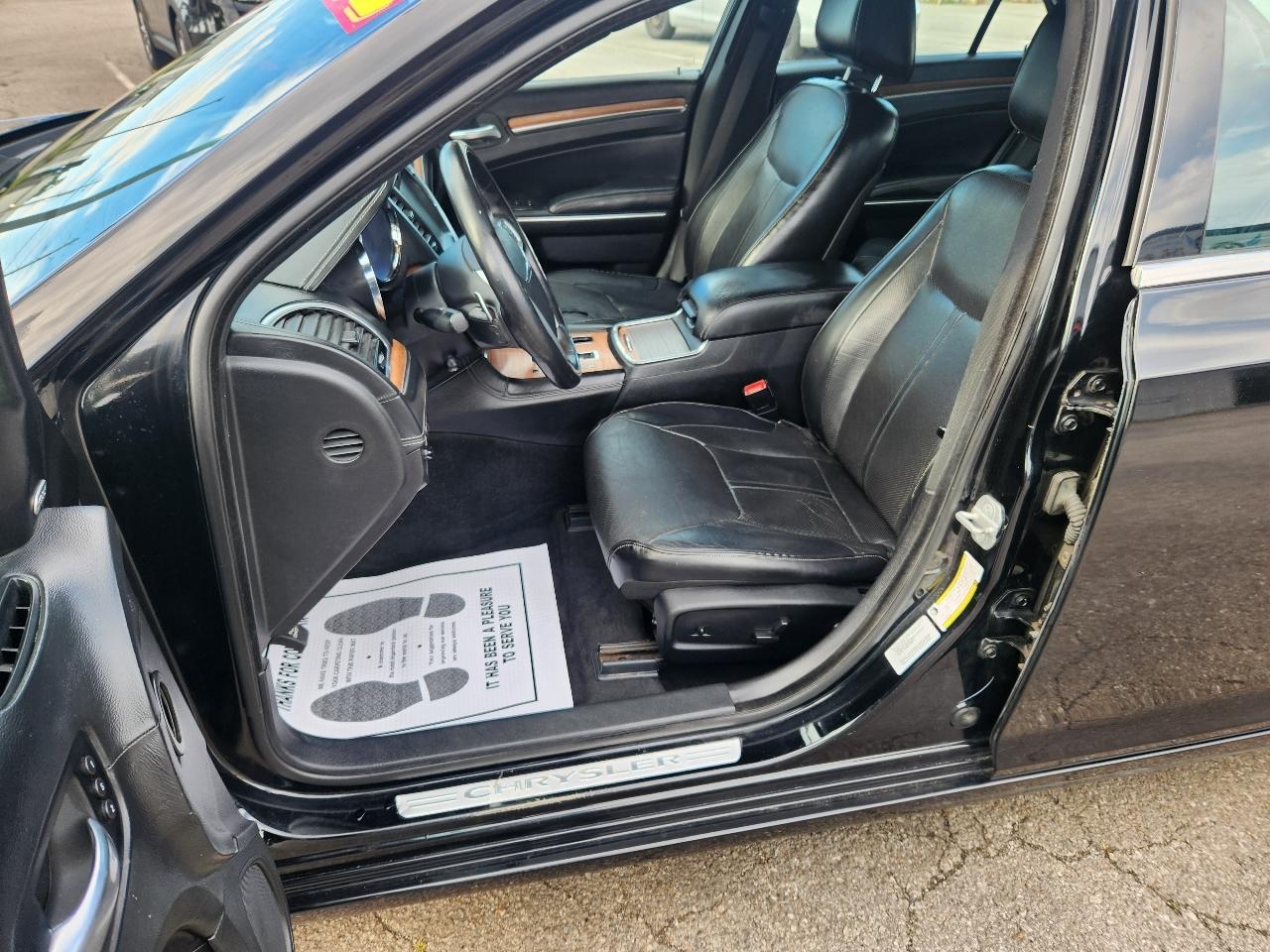 Chrysler 300 C RWD 2012