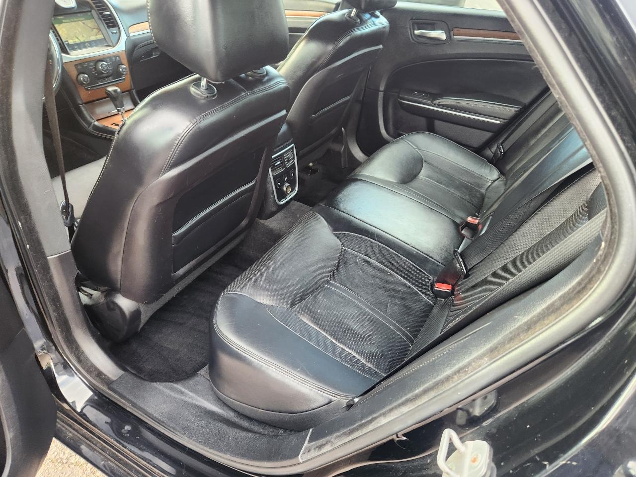 Chrysler 300 C RWD 2012