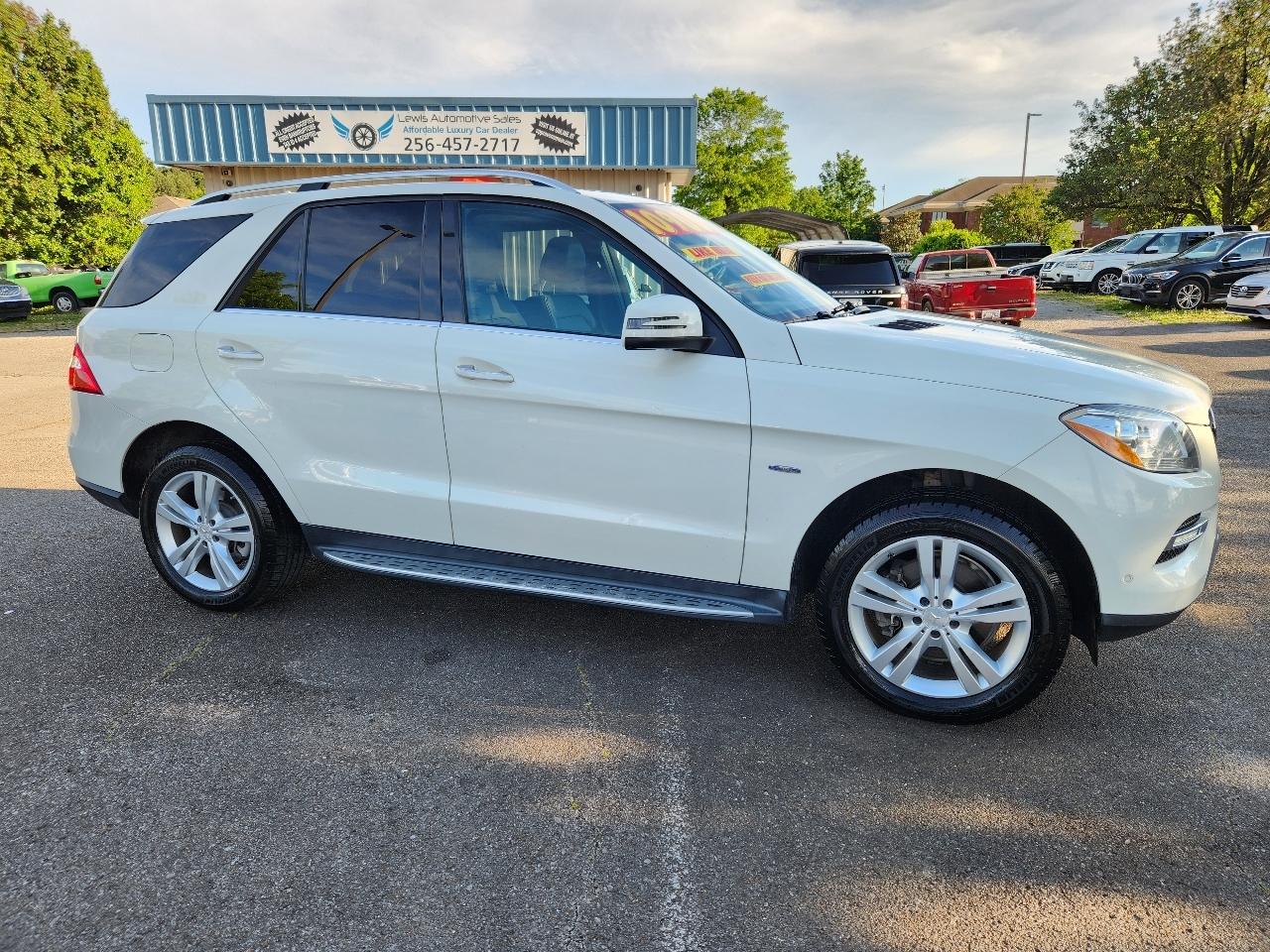 Mercedes-Benz M-Class ML350 4MATIC 2012