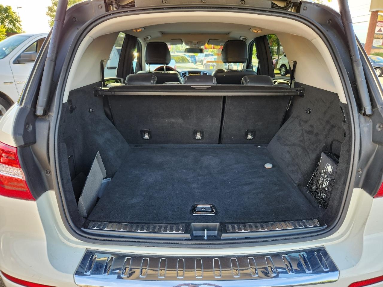 Mercedes-Benz M-Class ML350 4MATIC 2012