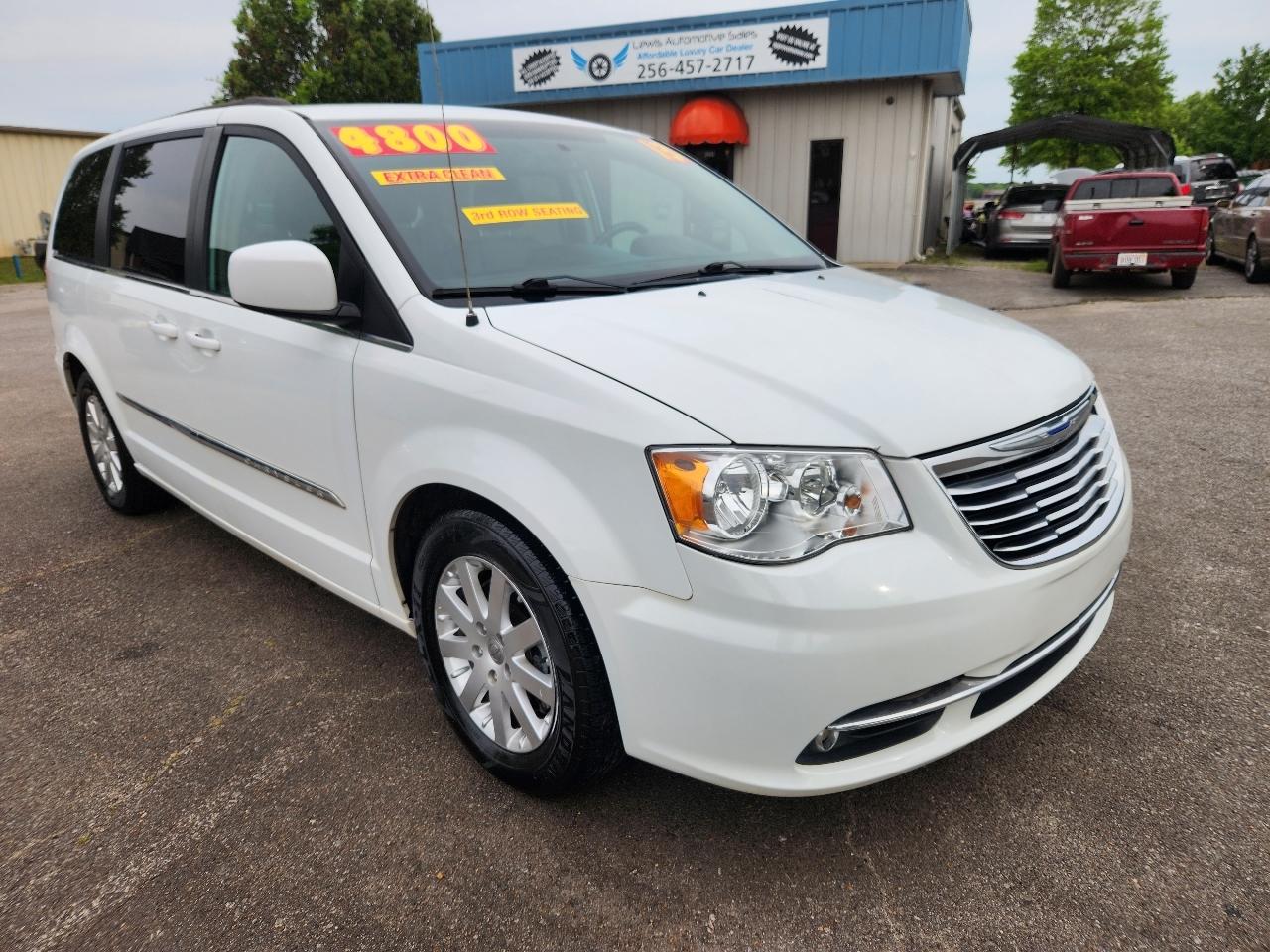 2013 Chrysler Town & Country Touring