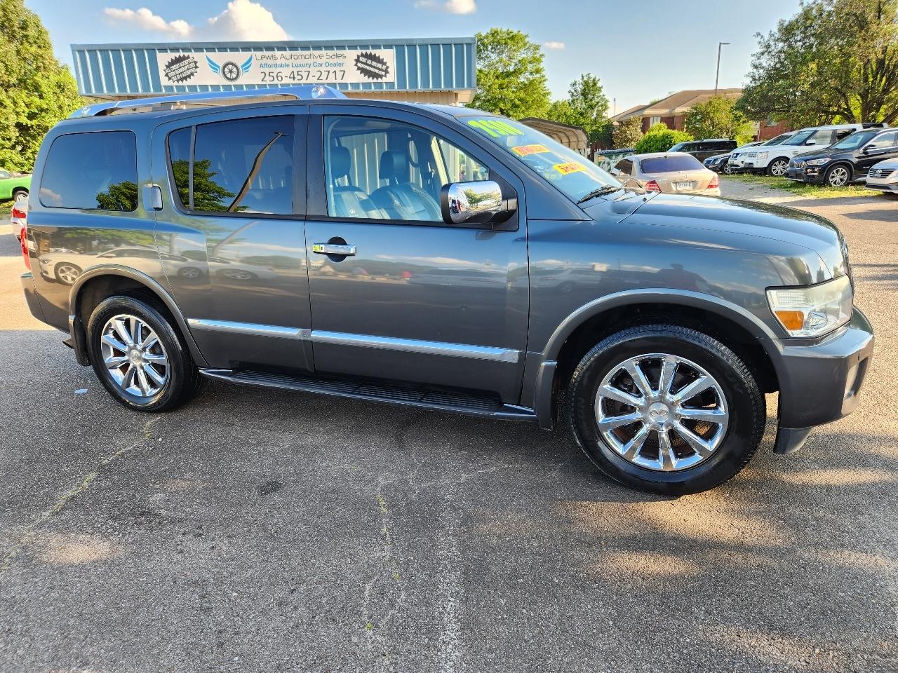 Infiniti QX56 RWD 2010