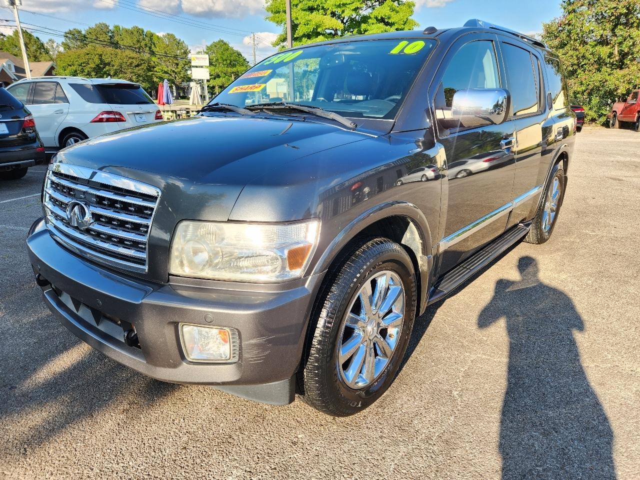Infiniti QX56 RWD 2010