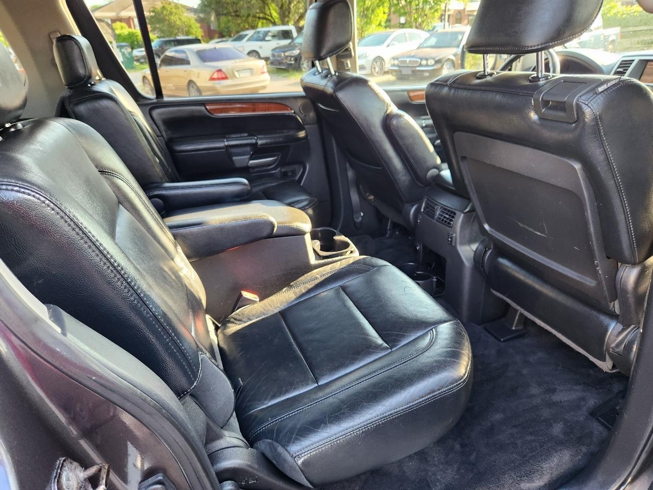 Infiniti QX56 RWD 2010
