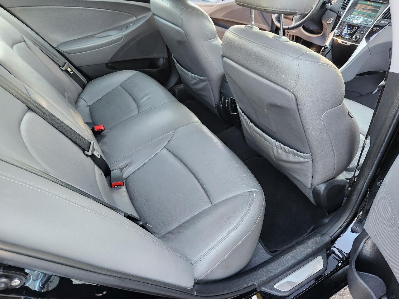 Hyundai Sonata Limited Auto 2011