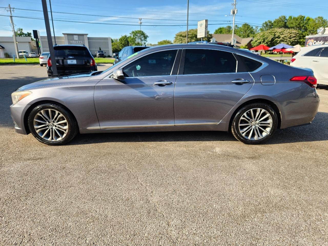 Hyundai Genesis 3.8L 2015
