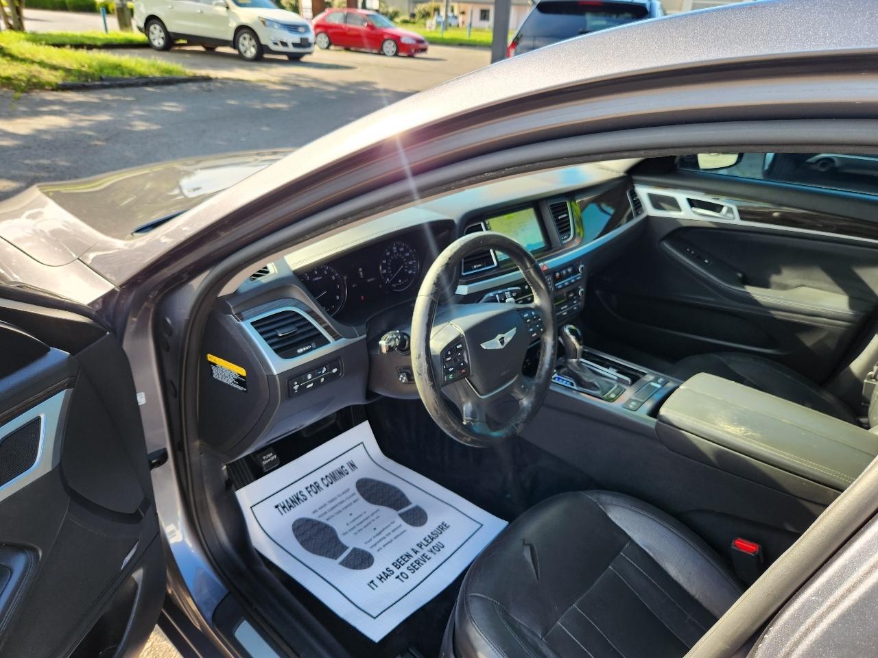 Hyundai Genesis 3.8L 2015