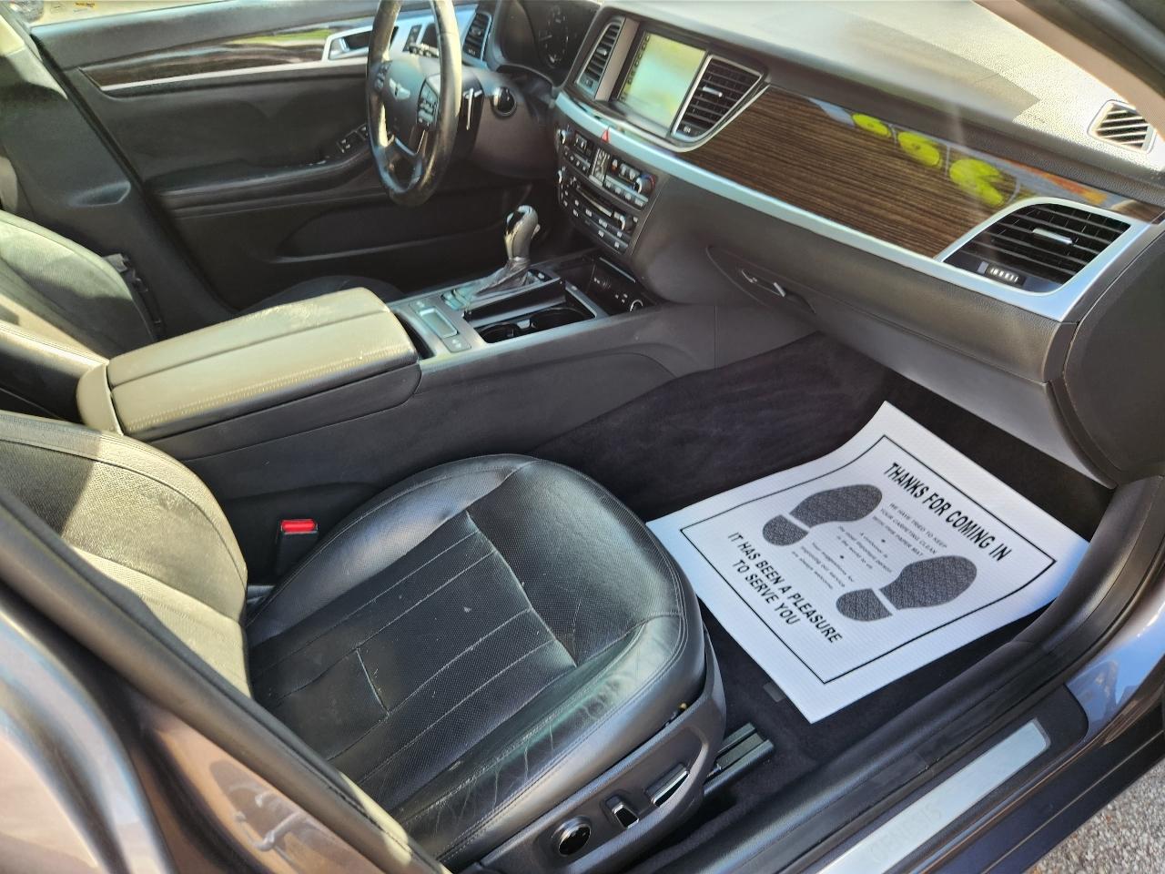 Hyundai Genesis 3.8L 2015