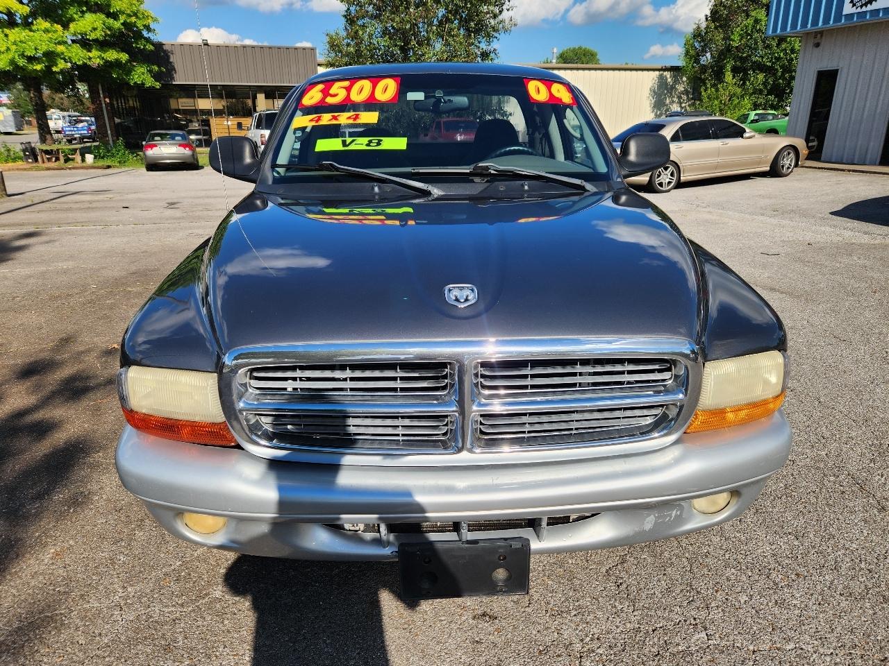 Dodge Dakota SLT Club Cab 4WD 2004