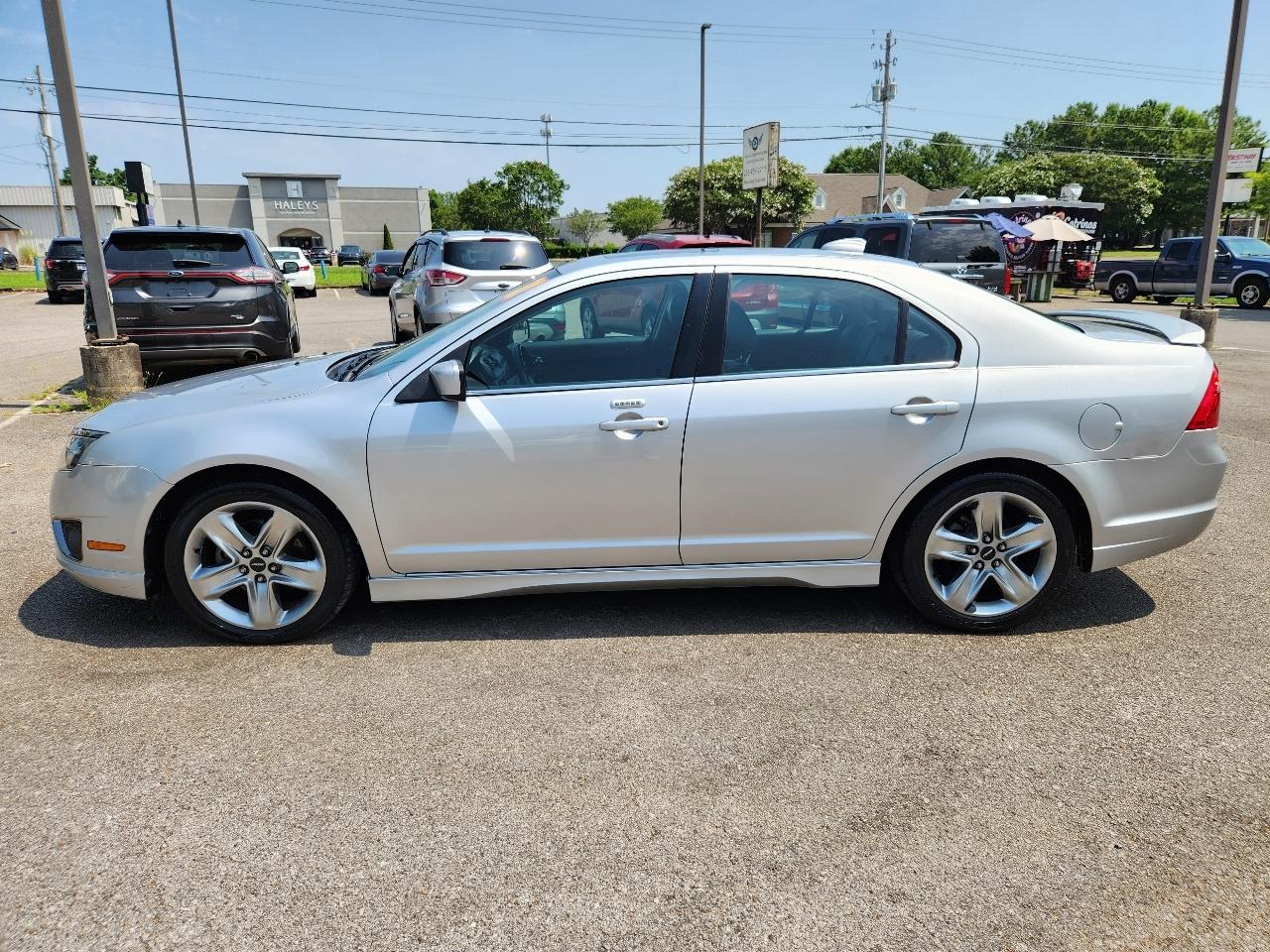Ford Fusion V6 Sport FWD 2011