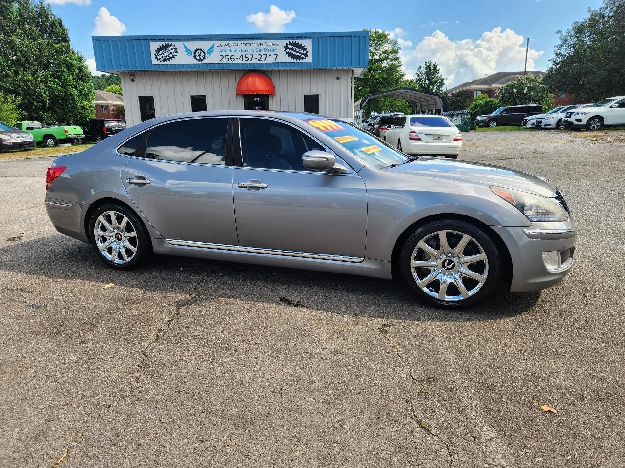 Hyundai Equus Signature 2012