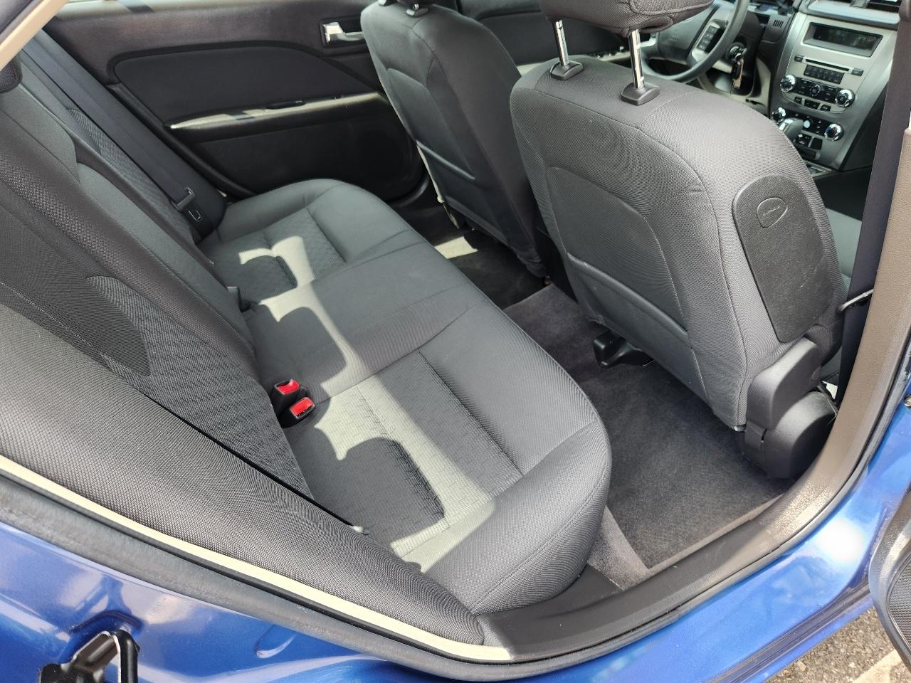 Ford Fusion SE 2010