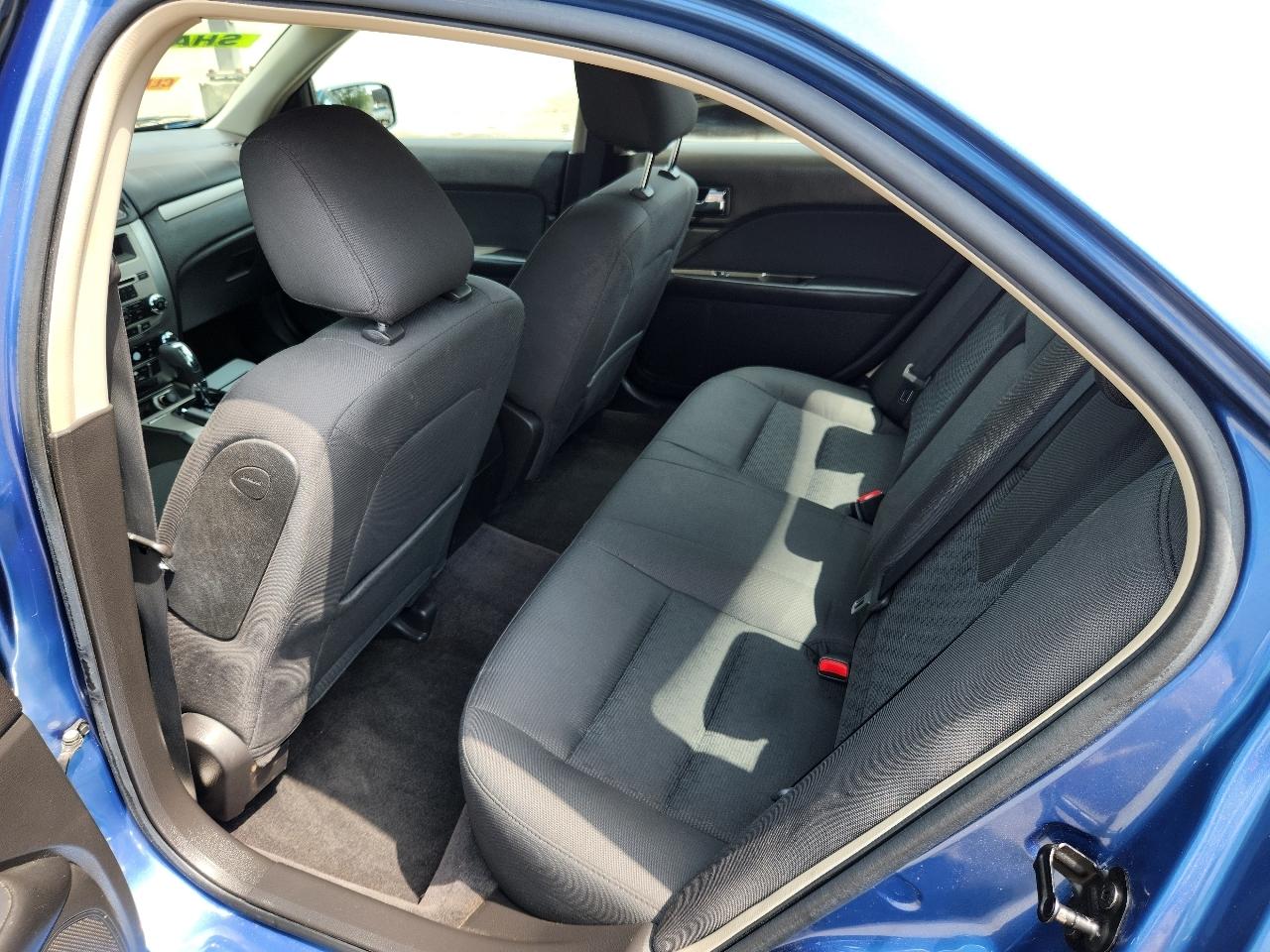 Ford Fusion SE 2010