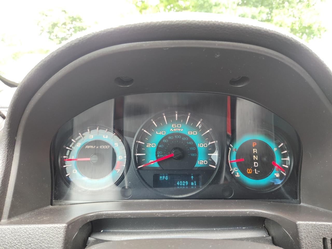 Ford Fusion SE 2010