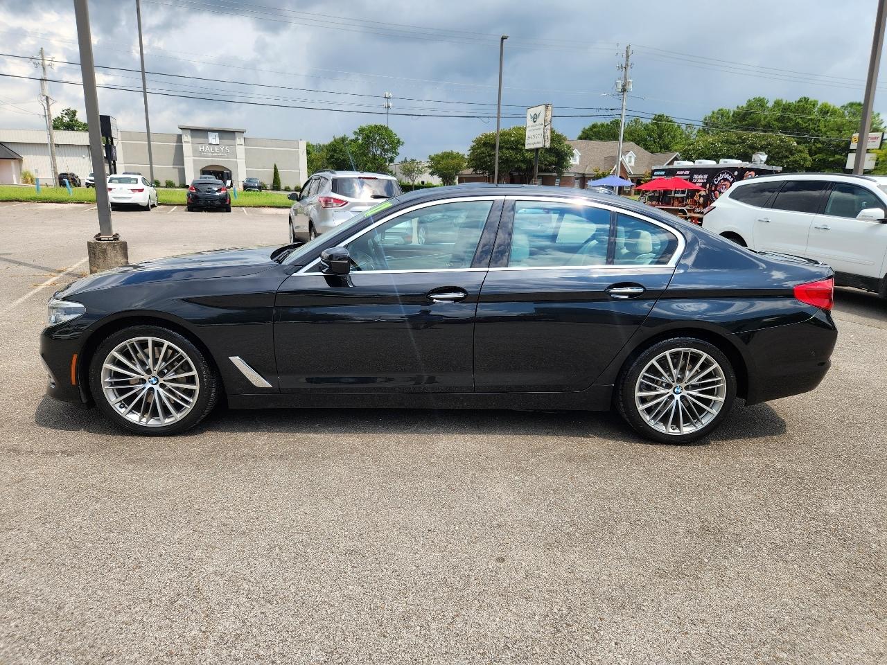 BMW 5-Series 530i 2017