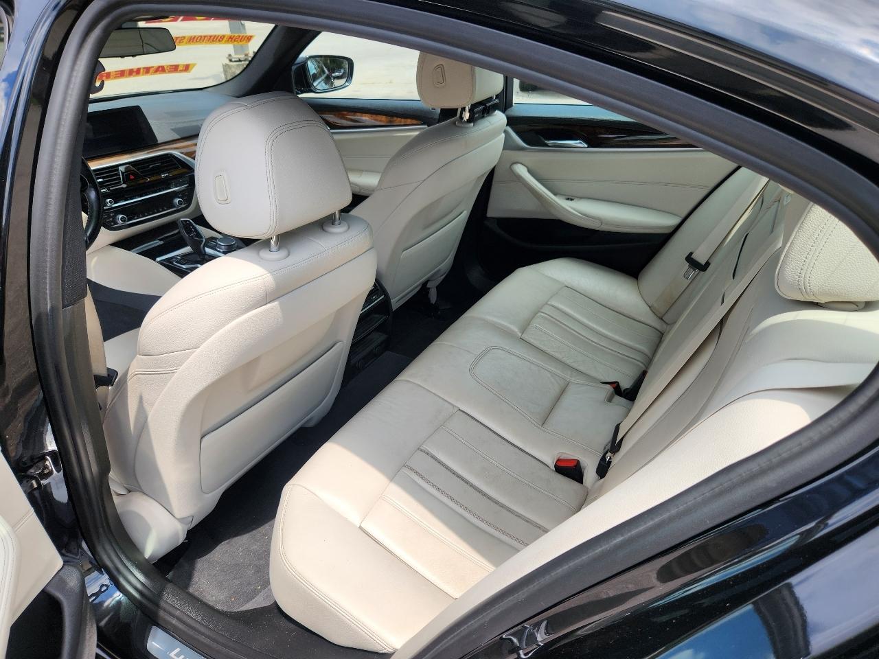 BMW 5-Series 530i 2017