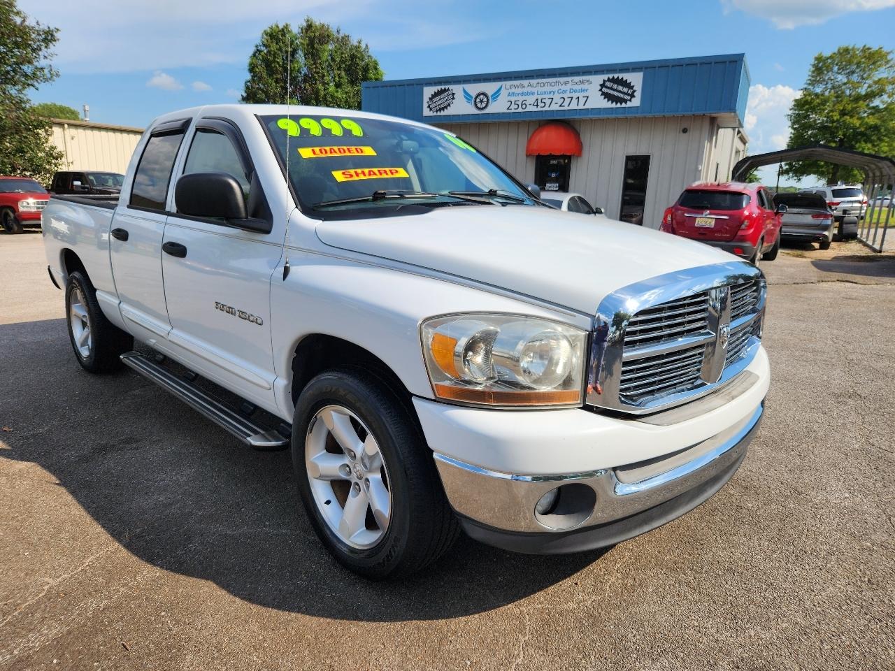 Dodge Ram 1500 ST Quad Cab Long Bed 2WD 2006