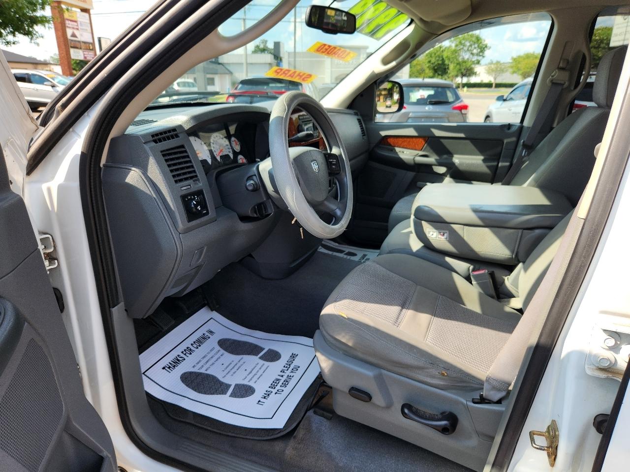 Dodge Ram 1500 ST Quad Cab Long Bed 2WD 2006