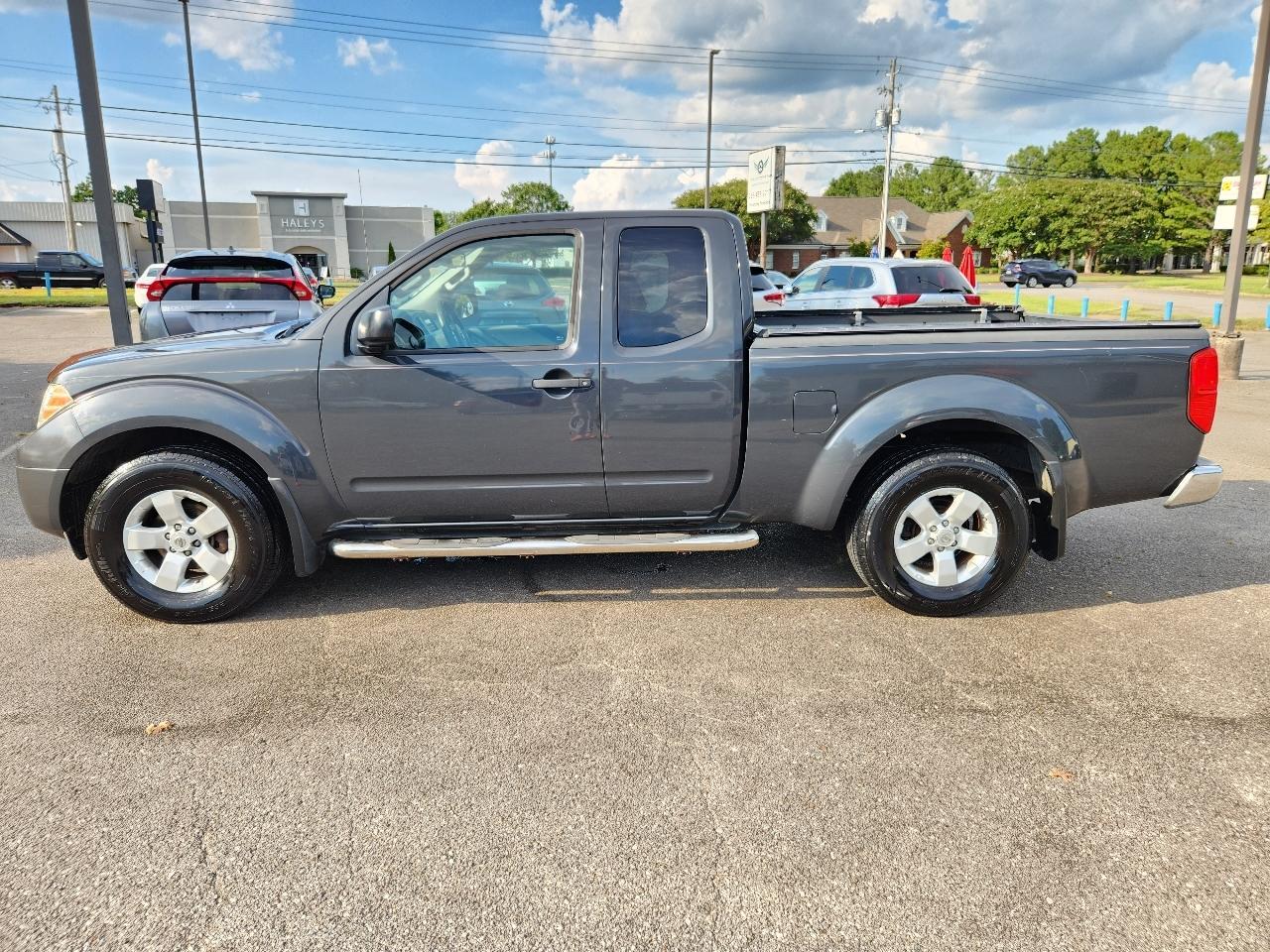 Nissan Frontier 2WD King Cab I4 Manual S 2012