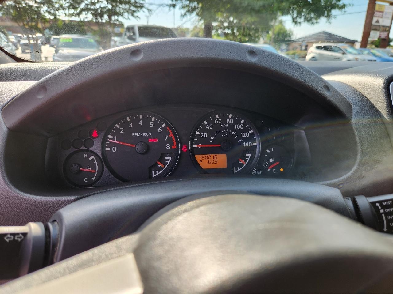 Nissan Frontier 2WD King Cab I4 Manual S 2012